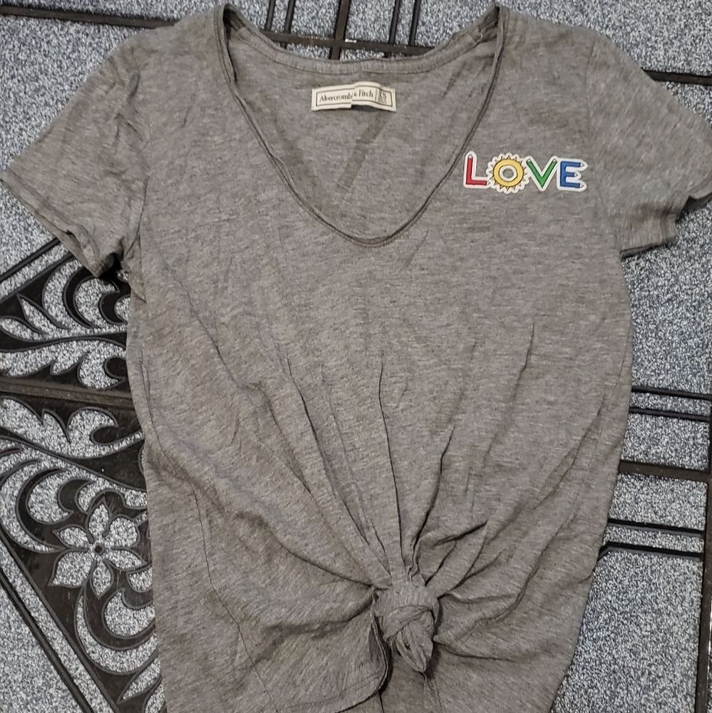 Ladies Abercrombie & Fitch top